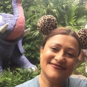 Meet your Posher, Cecilia